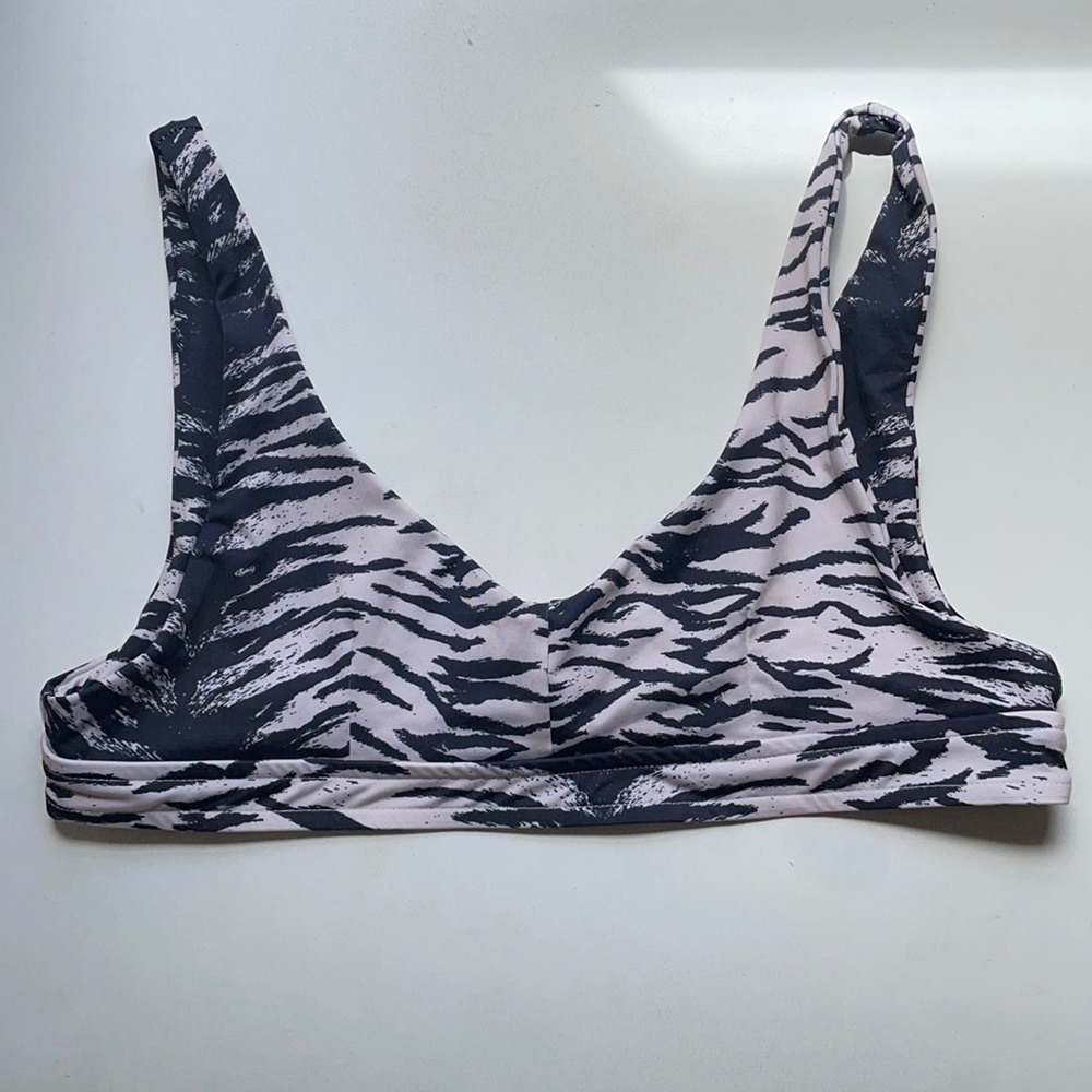 Stone Fox Swim bikini top